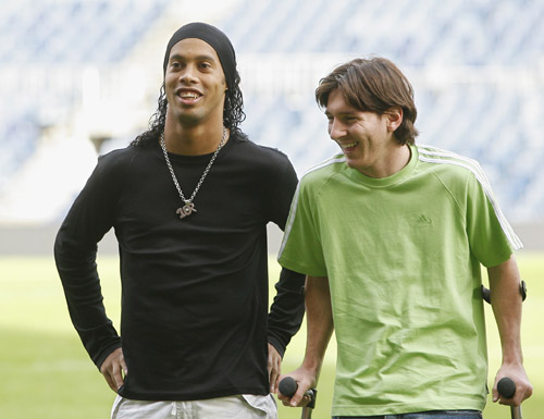 要么是回球 要么是回球